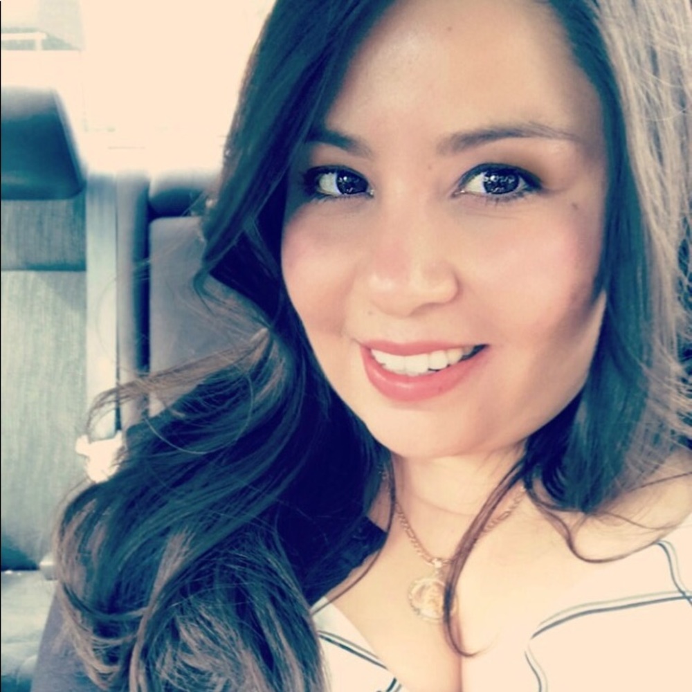 Meet your Posher, Gabriela